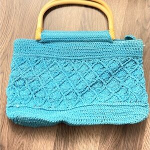Stylish Turquoise Crochet Tote with Wooden Handles